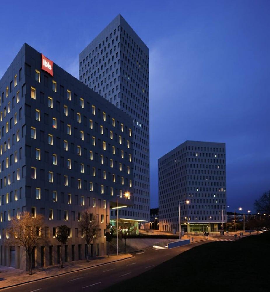 Ibis Barcelona Santa Coloma Hotell Santa Coloma de Gramanet Eksteriør bilde