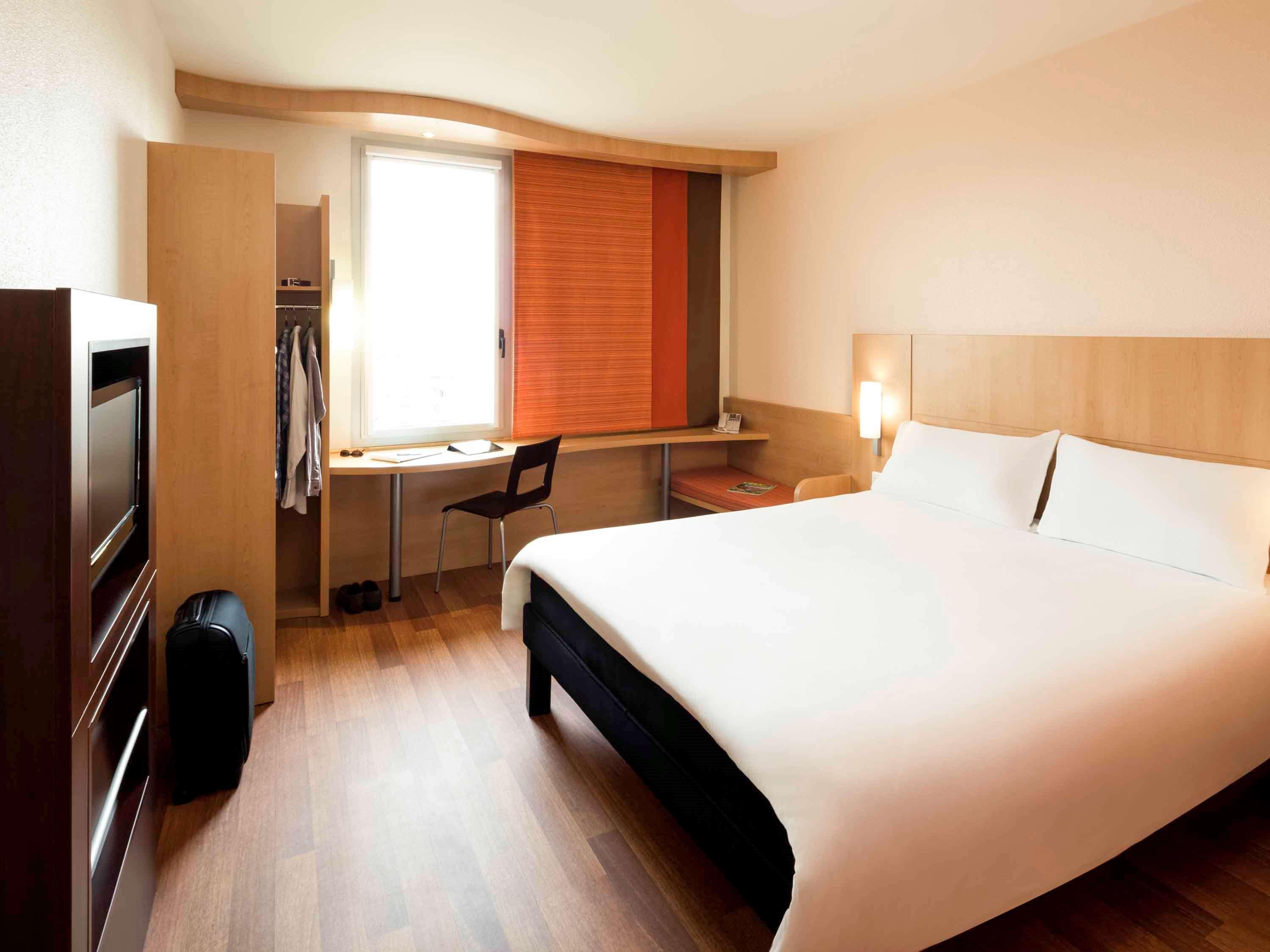 Ibis Barcelona Santa Coloma Hotell Santa Coloma de Gramanet Eksteriør bilde